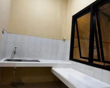 Dijual Cepat & Murah, rumah di Palm Spring Regency 3KT 2KM