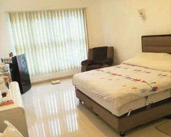 Dijual cepat murah Kantor/Rumah mewah di JatiPadang raya Pasar Minggu