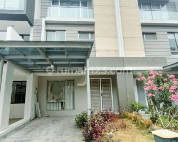 Disewakan Cepat Rumah Golf Island PIK Furnished 3 Lt.Siap Huni