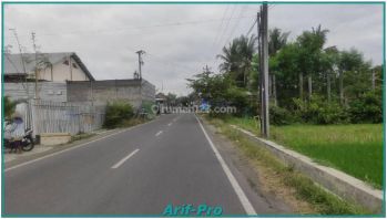 300 Jtan Dekat Kampus Umy, Kawasan Gamping Sleman