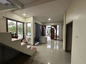 Dijual cepat rumah & tanah, LB: 180m2, ( Luas tanah: 471 m2)