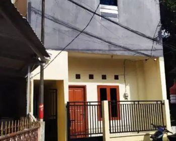 KOS CAMPUR IBU MAYA KEMAYORAN