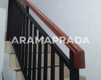 Sewa Min 2 Tahun Rumah Modern Minimalis 2 Lantai 3 Kamar Panjer Pusat
