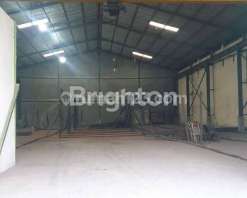 Gudang Luas & Ada Katrol di Margomulyo Indah