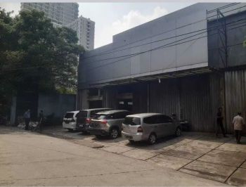 gedung showroom mobil gunung sahari,dibawah NJOP
