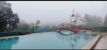 Playground dan kolam renang strategis di batang