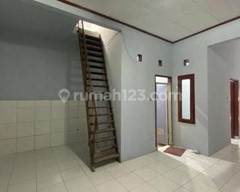 Rumah deket ruko-ruko di Tki 3 Bagus