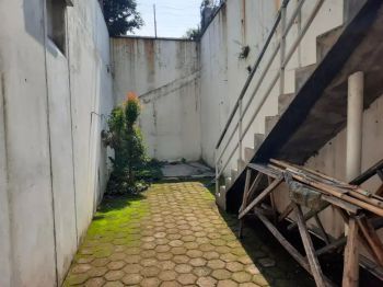 Ruko Mainroad Dewi Sartika sewa Kepatihan Itc Alun2 Bandung harga nego