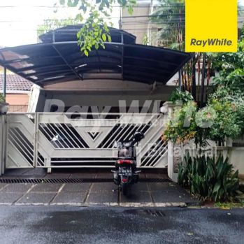 Puri Indah Rumah 2 Lantai Hitung Tanah Aja Lokasi Bagus Nyaman Tenang