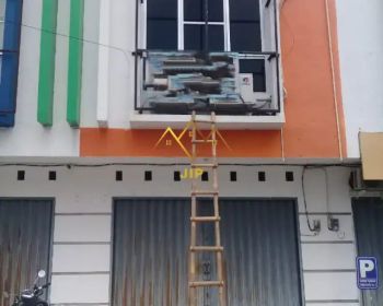 DISEWAKAN RUKO 2 LANTAI