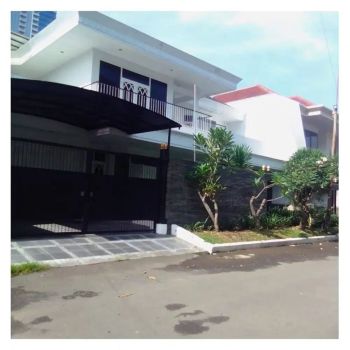 Dijual Rumah Mewah Siap Huni Dharmahusada Indah