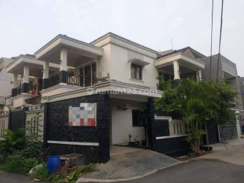 Rumah 2 Lantai Di Muara Karang