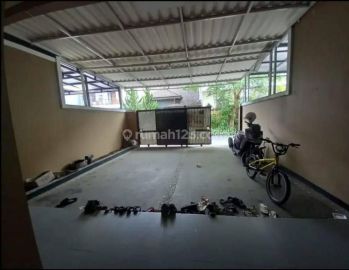 Luas121!! Rumah minimalis di Komplek kiarasari buahbatu