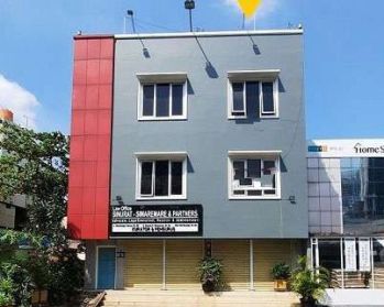 Disewakan Ruko, Luas 128m2 di Jl.Perintis Kemerdekaan, Pulomas
