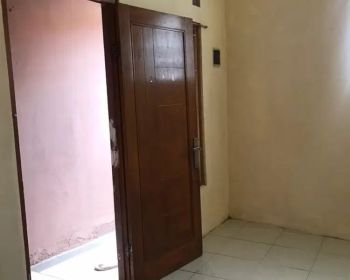 Disewakan Kontrakan ada kamar nya berpintu
