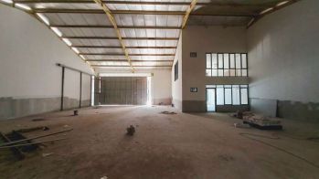 Gudang siap pakai 23x75 1725m, Ujung Menteng Cakung Jakarta Timur