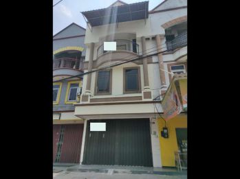 Disewakan Ruko 3 Lantai Sangat Cocok Untuk Usaha, Resto, Salon Di Sby