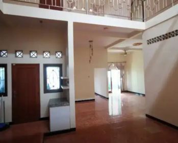 dijual cepat rumah siap huni dekat stasiun LRT cibubur