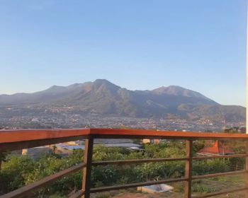 Rumah Villa view pegunungan