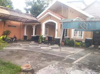 Rumah lenteng agung jagakarsa sebrang Univ Pancasila 73jt/thn Net