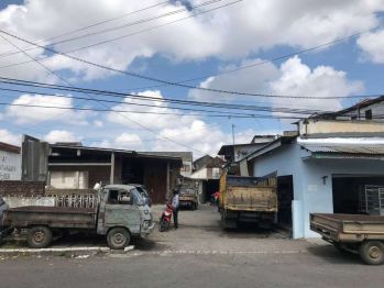 Gudang Bratang Gede Surabaya selatan dekat manyar