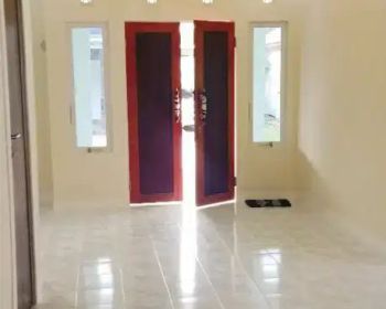Dijual rumah komersil type 80