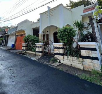 Rumah 1Lt dekat rs kariadi, polda, simpanglima