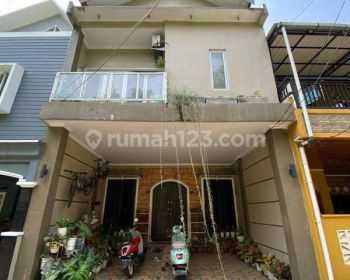 Rumah di Cornelia Residence Graha Raya