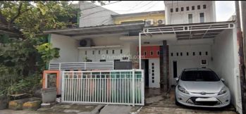 Rumah 2,5 lantai minimalis modern,siap huni,harga murah,lokasi strategis di jati