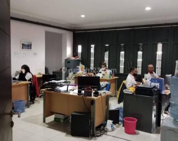 Dijual Gudang Dan Kantor Terawat Siap Pakai di Batununggal