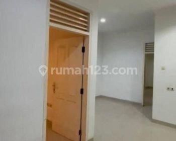 Disewakan Rumah di Daerah Dekat Mall Kelapa Gading, Jakarta Utara