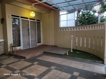 Dijual rumah dalam komplek antapani 2 lantai bagus mewah Murah pula