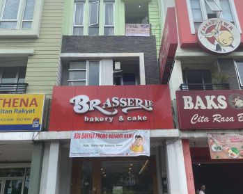 DIJUAL RUKO PERSIS SEBELAH BAKSO JAWIR DI RUKO FLUORITE GADING SERPONG