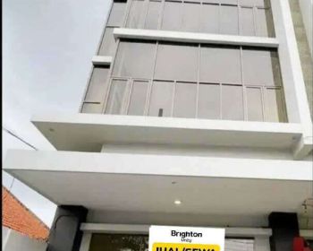 Jual/sewa Ruko 4 lt Raya Ngagel