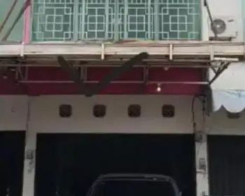 Jual cepat ruko 3 lantai full ditengah kota dijln Residen Abdul Rozak