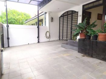 Dijual Cepat Rumah di Pondok Indah Belakang PIM 2 SHM Hadap Barat