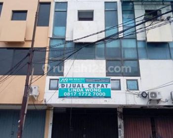 Ruko di Green Ville, Jakarta Barat Bagus