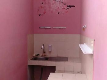 Disewakan Rumah Cluster Bamboo Regency Cimuncang dkt Univ Widyatama