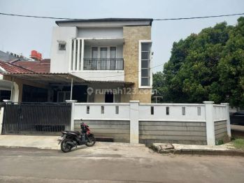 Rumah Hoek Dekat Sekolah Penabur Dan Mal Summarecon, Bisa Kpr