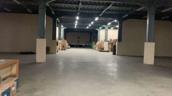 DISEWAKAN GUDANG DI JURUMUDI DAAN MOGOT TANGERAN 12X38m2 3 LANTAI