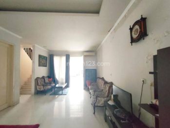 Dijual Rumah di Delatinos BSD City Bagus -nrl