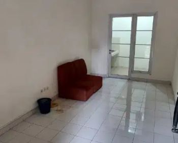 Rumah Kota Wisata Disewa