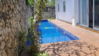 *For Rent, Villa* _Strategic Location Affordable Home in Jimbaran area,