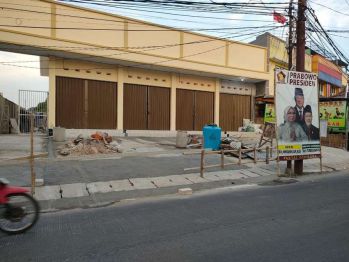 Disewakan ruko pertahun