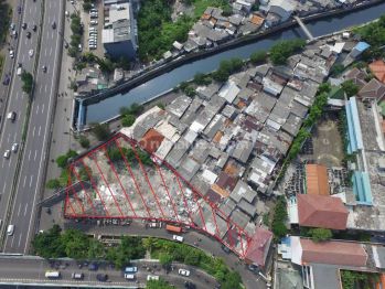 Tanah Arjuna Utara 2123 M2 Harga Njop , Bisa Bangun Gedung 19 Lt