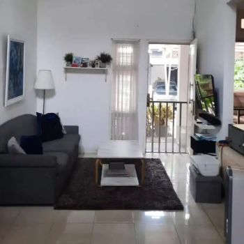 Rumah semi furnish siap huni dikawasan bintaro sektor 9 tangsel