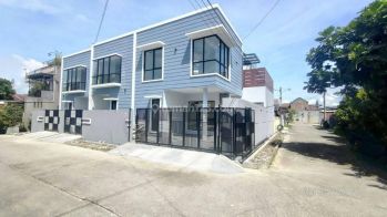 Rumah baru minimalis di Taman Holis pasirkoja Bandung