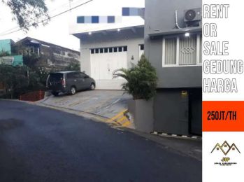 DISEWAKAN / DIJUAL GEDUNG 3 LANTAI