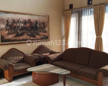Disewakan Rumah Setraduta Furnished 2 Lantai