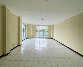 DISEWAKAN RUKO BERYL HOEK 3 LANTAI di Gading Serpong